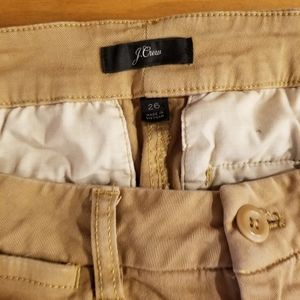 J Crew broken-in boyfriend chino 26 28